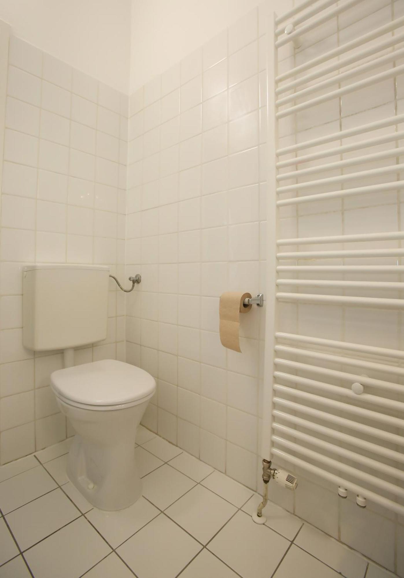 City Elegance Central Gem With Free Parking And Fast Internet 250 Mbits Виена Екстериор снимка